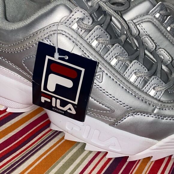 FILA Disruptor 2 Premium metallic low lace up sneakers NWT size 8 - Picture 3 of 10